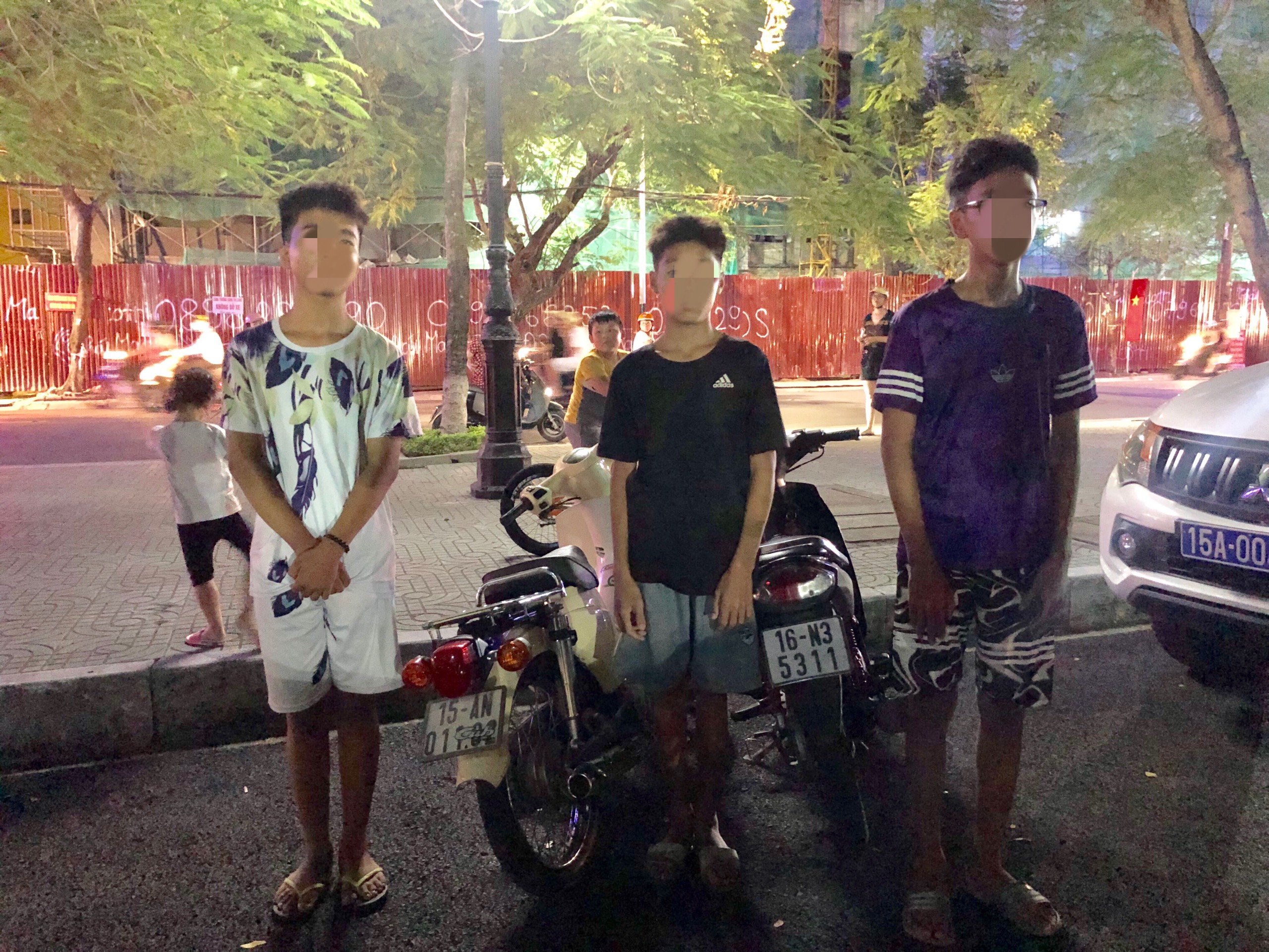 Xử lý 61 trường hợp vi phạm giao thông, phát hiện đối tượng lạng lách, đánh võng